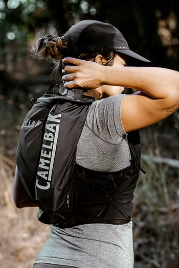 CAMELBAK -  Apex™ Pro Run Vest with 2X500ml Quick Stow Soft Flask