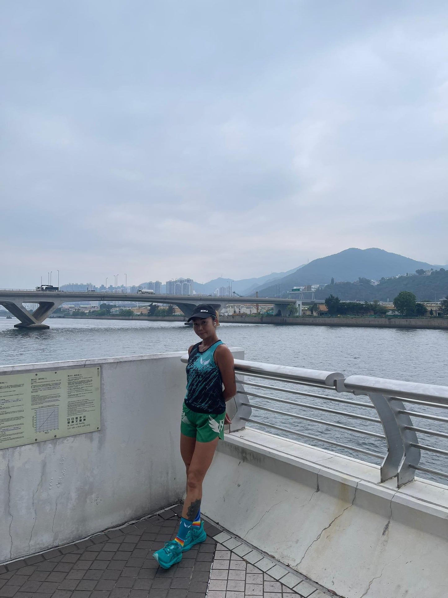 JOLLY SPORT -【Unisex】Multiple Function Running Shorts - Green